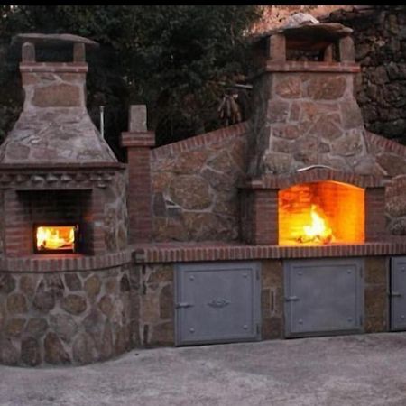 El Cauce Villa Navaluenga Exterior photo