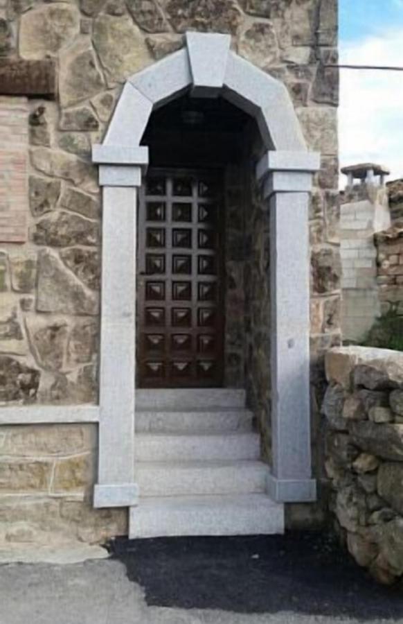 El Cauce Villa Navaluenga Exterior photo