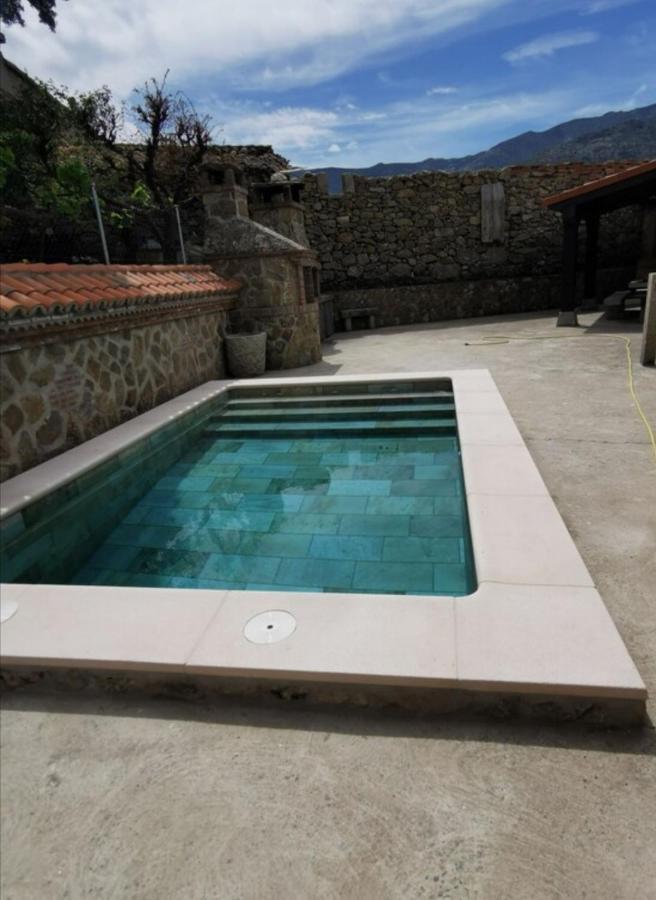 El Cauce Villa Navaluenga Exterior photo